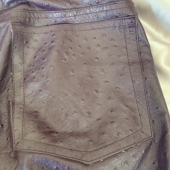 Soft ostrich embossed (dimpled) plum leather jeans by Swann. Medium - Picture 7 of 8